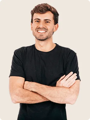 The Faces Behind OutdoorAdventures - GG扑克